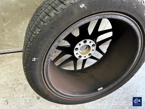 벤츠 G63 AMG 지바겐 22인치 에디션 휠 수리 후 투톤 무광 휠도색