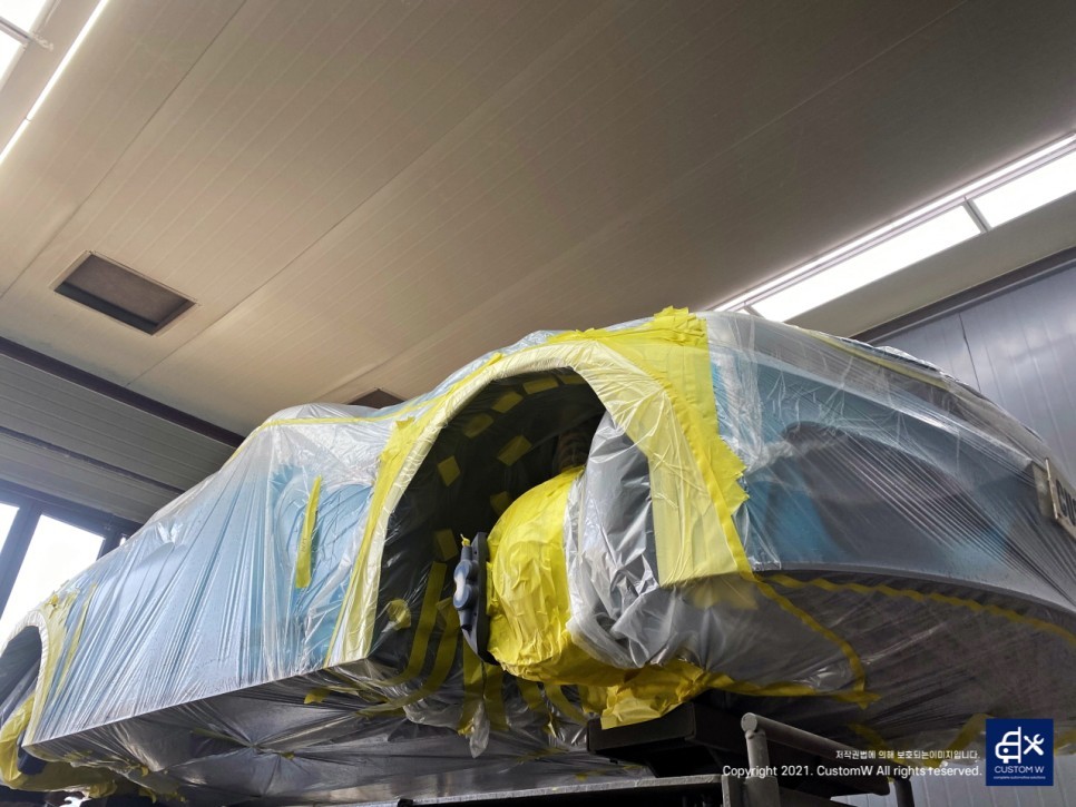 BMW M4 M 퍼포먼스 골드 캘리퍼 도색