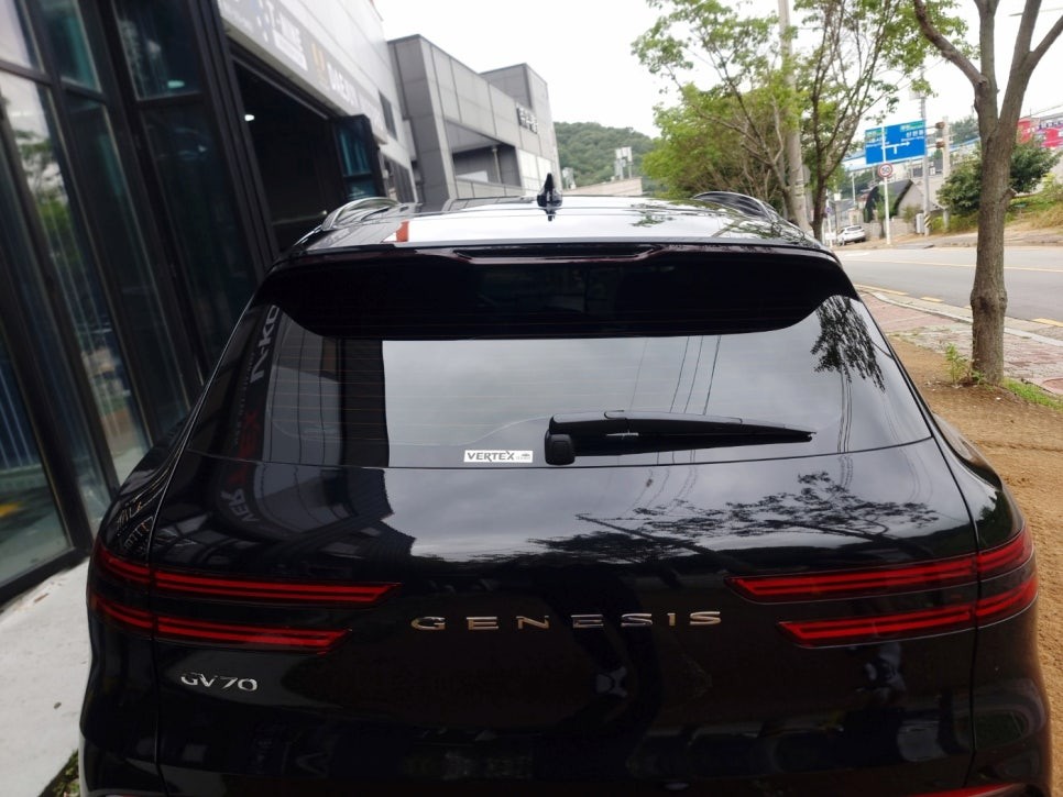 제너시스 GV70 요즘대세는 블랙에디션!!!화룡점정 버텍스900블랙으로 간지나게 / 시흥시 미산동