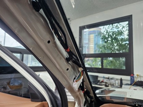 청주 전동트렁크 테일게이트 자동 트렁크 쌍용 토레스 차량 장착 / 청주, 세종, 천안