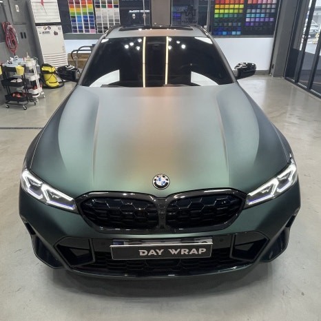 논현랩핑 BMW 340i투어링 전체랩핑 타이니봇 매트메탈릭스톤그린 / 강남, 개포, 양재