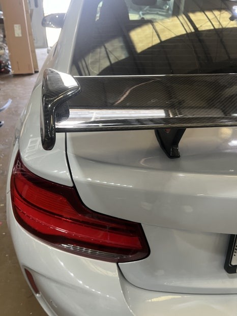 BMW M2 F87 순정 스포일러 장착 작업 안산 / 경기 안산