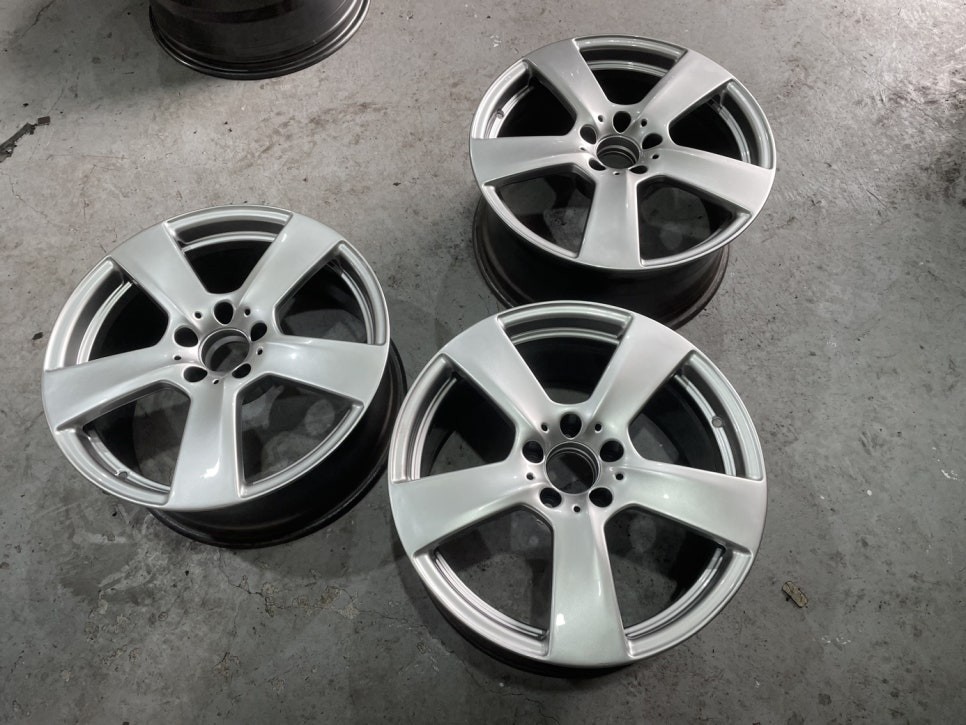 울산 벤츠 W212 E클래스 휠 복원 / 울산 휠 수리, 울산 휠 도색 / 울산 북구