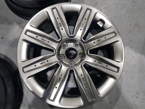 [울산휠마스터] 제네시스 EQ900 리무진 순정휠복원 [울산휠도색, 울산휠수리, 울산휠복원, 울산캘리퍼도색] / 울산 북구