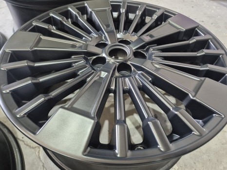 [울산휠마스터] 싼타페 MX5 순정휠 무광블랙 분체도장 휠도색 / 울산 휠복원 / 울산 북구