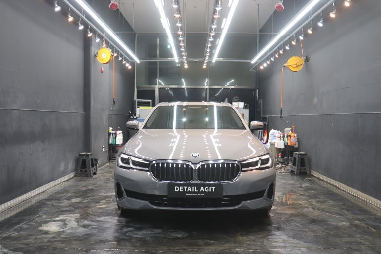 The New 5 BMW 5시리즈 530i(페이스리프트):송도유리막코팅 정직한 FM 시공~