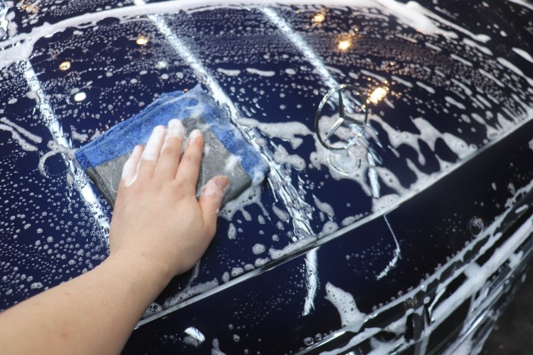 벤츠 더 뉴 E 클래스 E450:송도 유리막 코팅 전문 디테일링샵~!