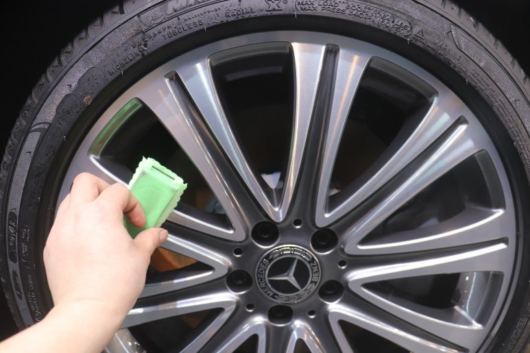 벤츠 더 뉴 E 클래스 E450:송도 유리막 코팅 전문 디테일링샵~!