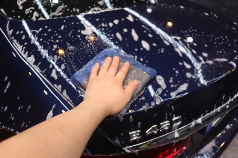 벤츠 더 뉴 E 클래스 E450:송도 유리막 코팅 전문 디테일링샵~!