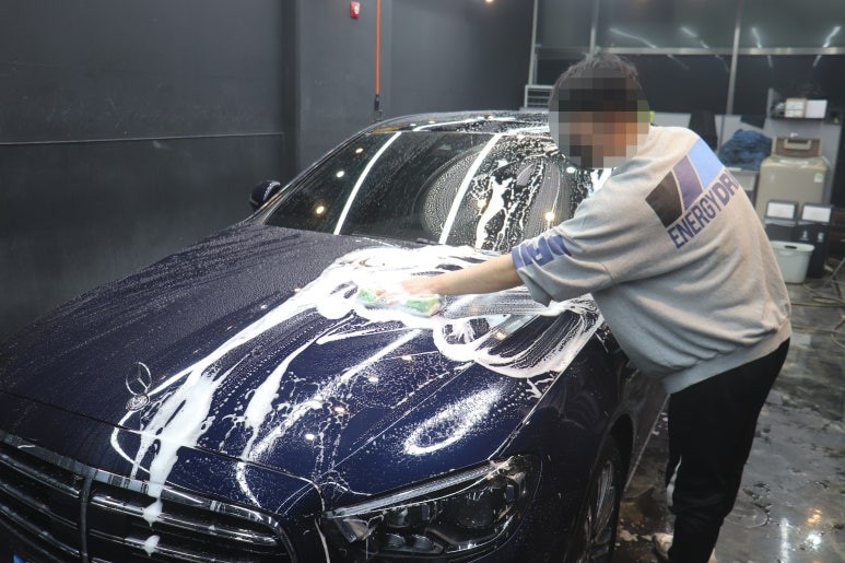 벤츠 더 뉴 E 클래스 E450:송도 유리막 코팅 전문 디테일링샵~!