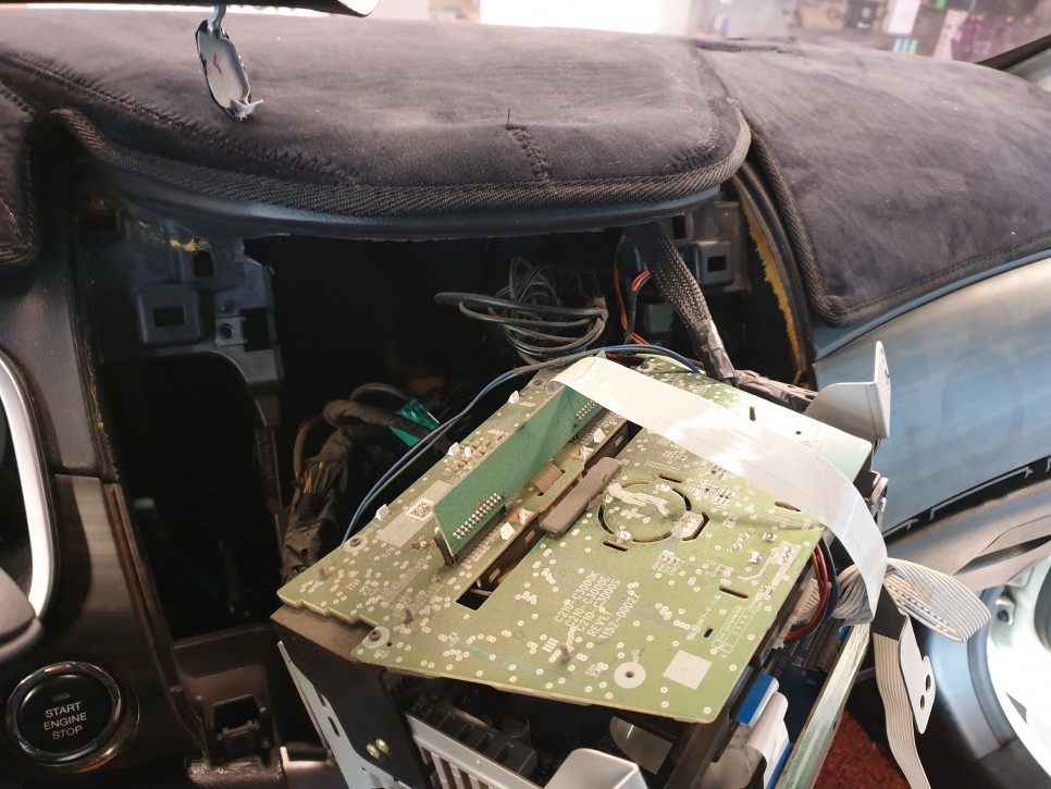 [작업]뉴 코란도C_알리 테슬라형 안드로이드 올인원 장착 / 대구 동구, 북구, 남구, 수성구, 경산