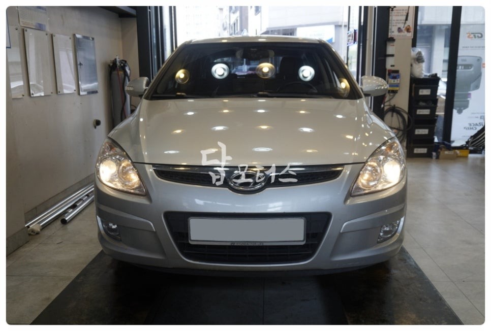 I30 합법 LED 전조등 라이트 튜닝 필립스 울티논 에센셜 G2!! 야간 운전 시안성을 업그레이드!! 수원 답 모터스 / 수원 호매실동