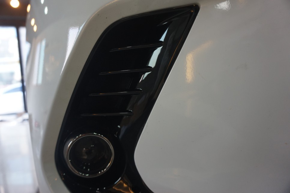 아반떼AD  순정 HID 헤드램프 (전조등) ,LED 테일램프(브레이크등) 옵션 추가 시공 / 대전 서구