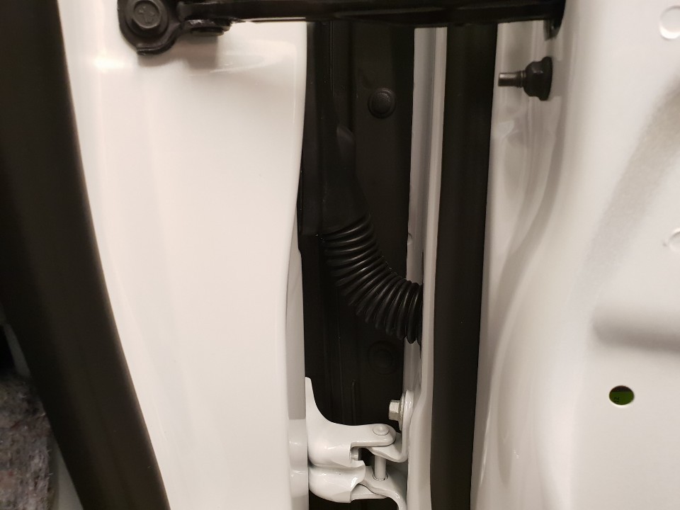 올뉴말리부 RGB 엠비언트 블루투스 타입 튜닝으로 분위기 잡으세요 ^^ in 덱스크루 광주 광산