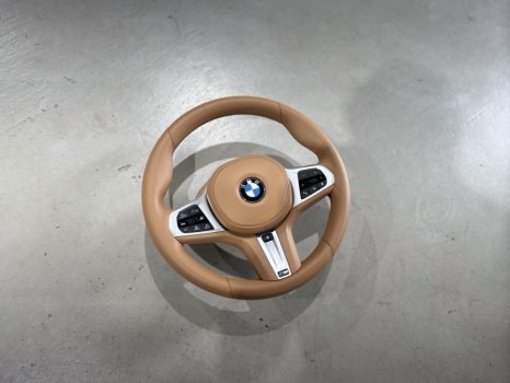 BMW5시리즈 G30 LCI 핸들, 에어백도색 꼬냑 커스텀
