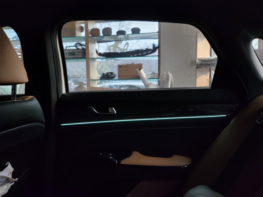 K5 DL3 신형 기아로고, 기아엠블럼 교체와 순정연동 엠비언트라이트 장착!!