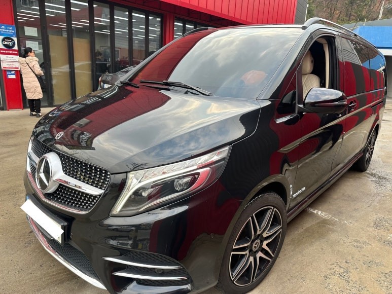 벤츠 V클래스 V300d W447 - 엠비언트라이트 송풍구 튜닝 / 대전 서구 탄방동