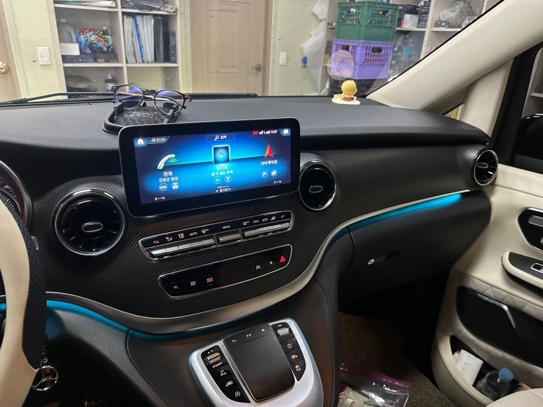 벤츠 V클래스 V300d W447 - 엠비언트라이트 송풍구 튜닝 / 대전 서구 탄방동