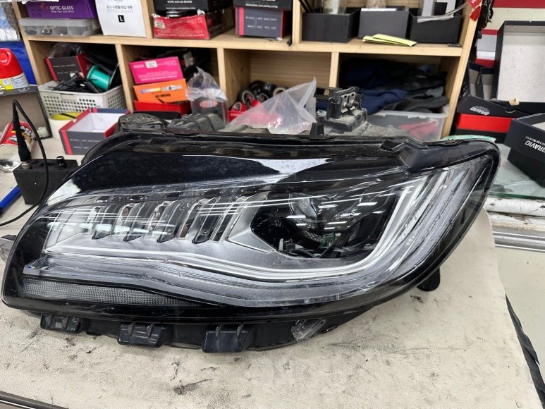 F/L 링컨MKZ - 헤드라이트 포지셔닝램프 미등 LED고장 수리로 해결 완료! / 대전 서구 탄방동