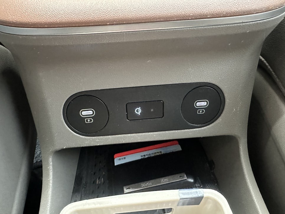 아이오닉5 EV - 충전 속도가 느린 USB 충전포트 , 순정 C포트 고속충전 가능해집니다 / 대전 서구 탄방동