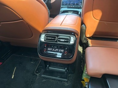 벤츠 S580 (W223) - 2열 후석모니터 안드로이드 크롬캐스트 매립 시공 / 대전 서구 탄방동