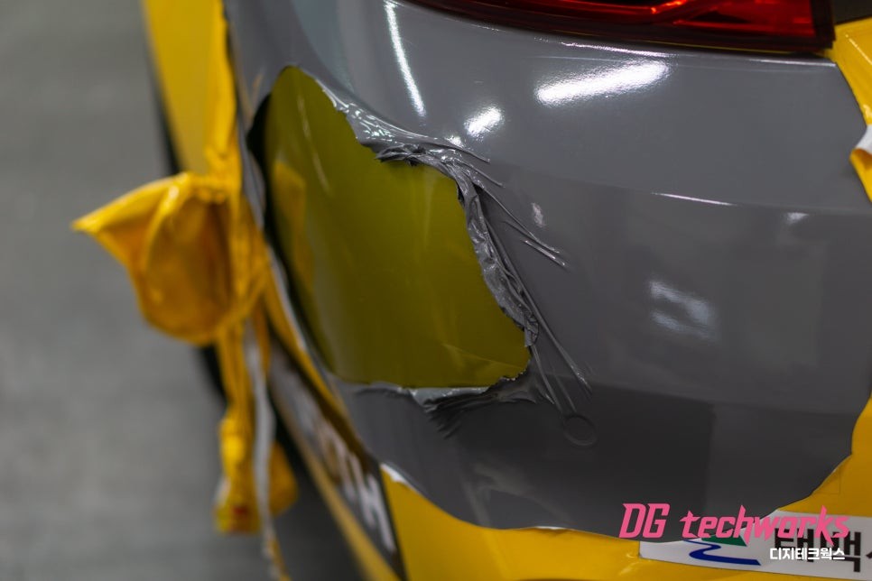대구.경북 / 대구랩핑 BMW M4 전체랩핑 및 데칼링 작업 디지테크웍스 / 대구 달성군 / 대구