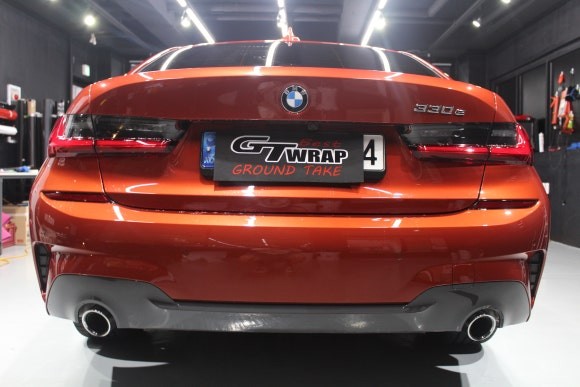 부산.울산.경남 / bmw 330e 전체랩핑(사틴화이트알루미늄)(전체랩핑-부분랩핑-크롬딜리트-크롬죽이기-경남랩핑-창원랩핑-진해랩핑-지티랩) / 창원시 진해구 / 창원