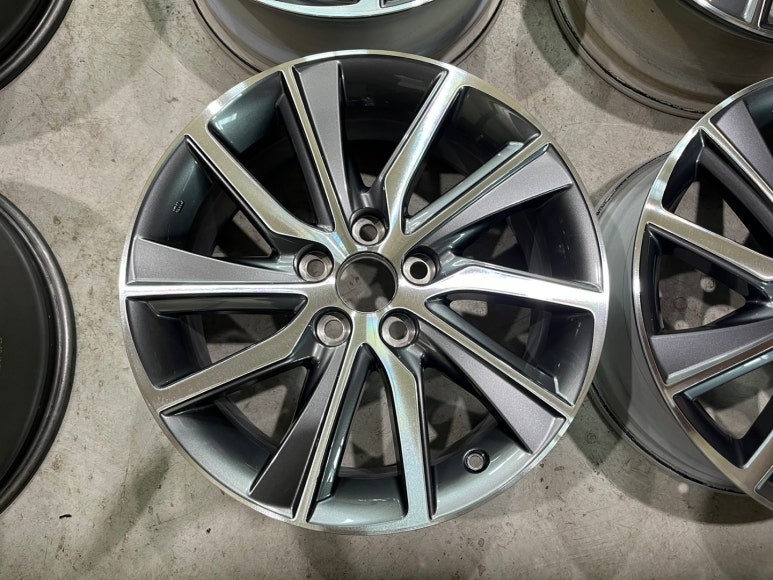 [용인 미형상사] 렉서스 ES300H 17인치 순정 컷팅휠 복원 / 경기 용인 처인