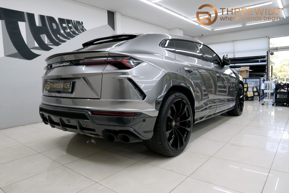 람보르기니 우르스, 꼼꼼함이 다른 전체 랩핑 시공을 원하신다면! (#전체랩핑 #카본랩핑 #카본패키지 #분당 #판교) / 성남시 수정구 시흥동