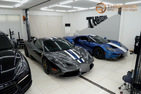 페라리 812 GTS 랩핑 전문점에서 커스텀 데칼 시공 / 성남,판교,분당.강남