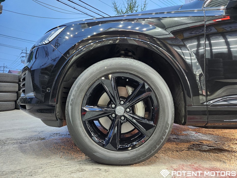 아우디 Q7 휠 순정 19인치 휠도색 휠수리복원장착 / 인천 서구,부평,부천