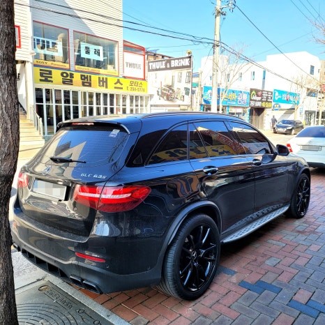 벤츠 GLC X253 GLC 63AMG 앞 범퍼 휀다 가니쉬 작업