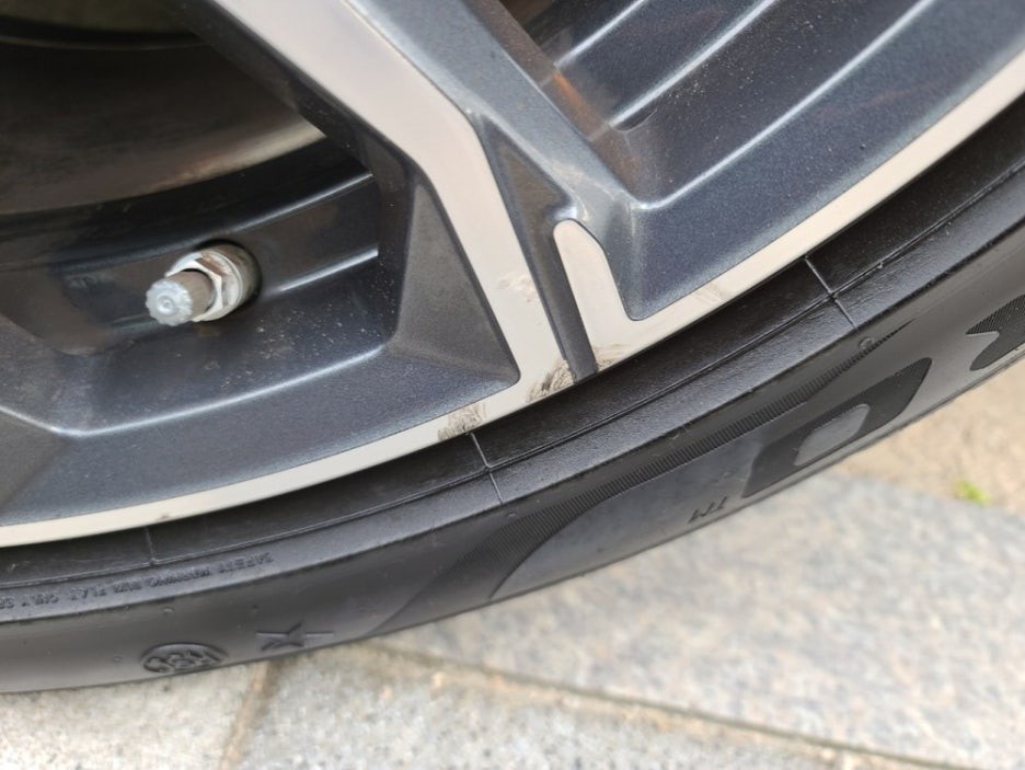 용인휠복원 전문 업체 BMW X5 21인치 휠 복원 작업 / 수원 권선구 평동