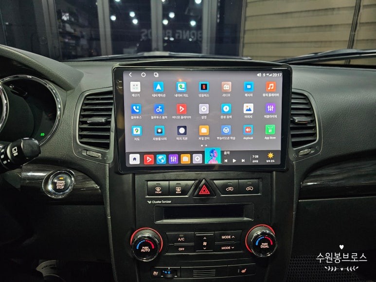 쏘렌토R 카나로X프로 2K해상도 10인치 안드로이드올인원,AHD후방카메라교체작업