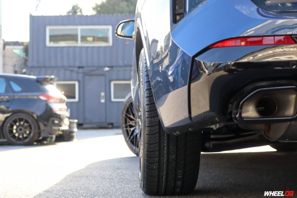 BMW X3를 바꾸는 818M 휠, 20인치 휠튜닝