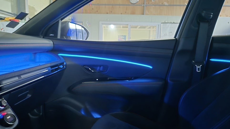 신형 투싼nx4 엠비언트 아크릴 매립으로 깔끔하게 ~ / 인천 계양, 김포, 강서, 부평