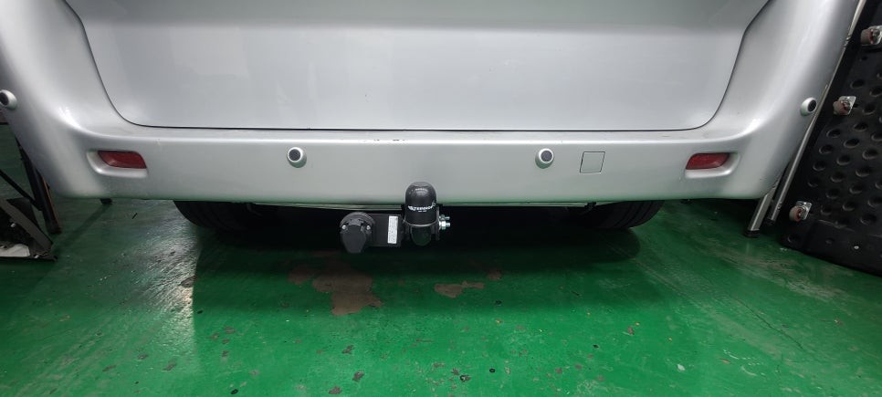 부산.울산.경남 / 2007 푸조 익스퍼트 스테인호프 자동차 견인 장치 고리 장착 / 부산 사상구 / 부산