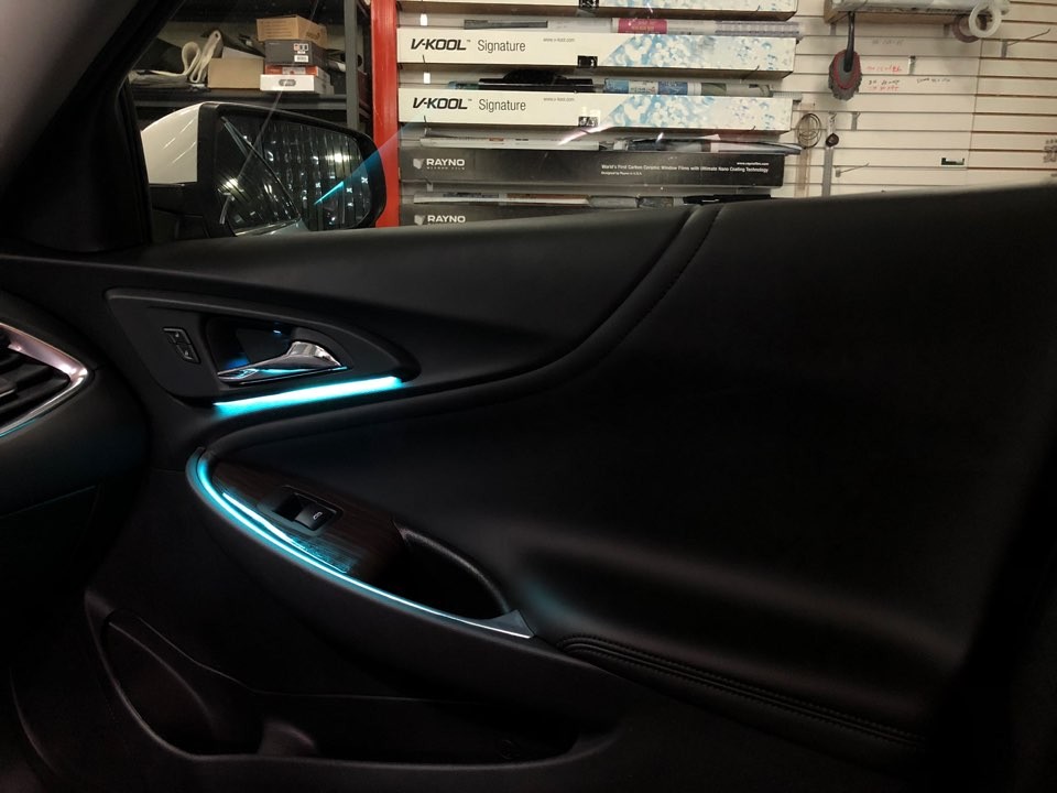 엠비언트 라이트 장착으로 올뉴말리부 실내 분위기 업그레이드 하기 / 부산 사상구