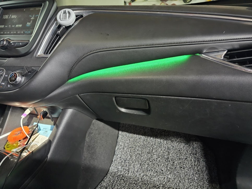 올뉴말리부 RGB 엠비언트라이트 시공으로 실내 분위기 업그레이드 / 부산 사상구