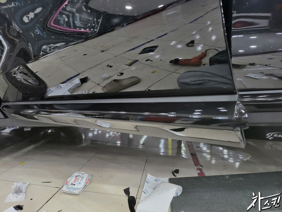 카니발 4세대 크롬죽이기 올블랙으로 랩핑 / 창원, 마산, 김해