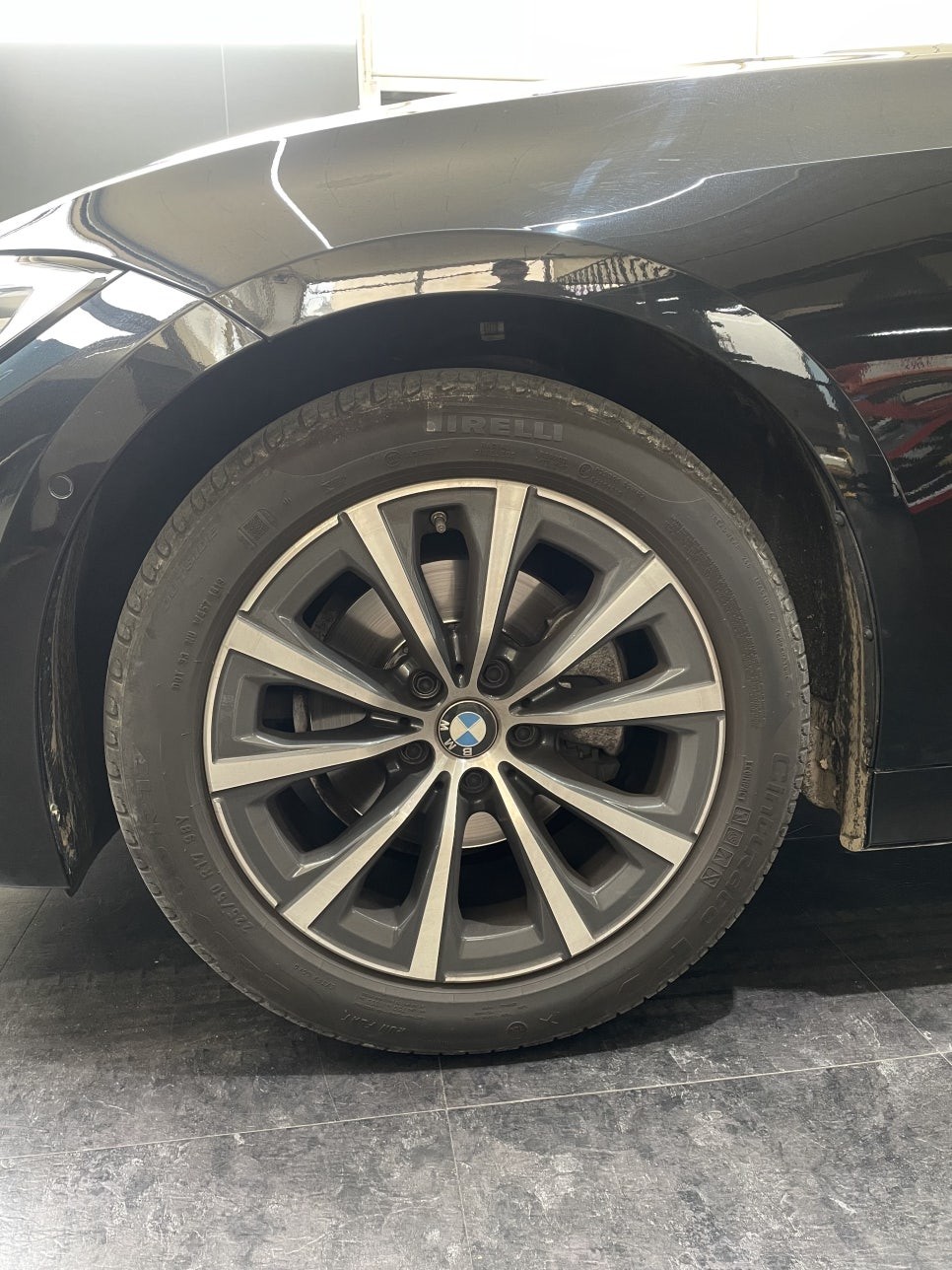 [파주일산랩핑] BMW 3시리즈 (G20) 크롬죽이기 및 휠도색으로 강력한 포스주기 ! - 쪼랩