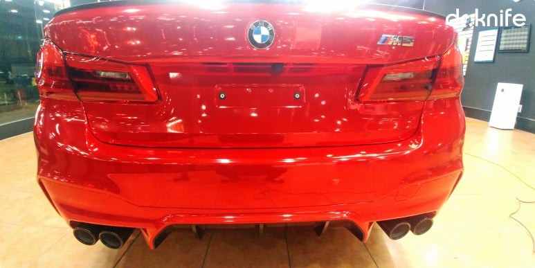 광주랩핑 BMW M5(F90) 레드 크롬 전체랩핑 닥터나이프