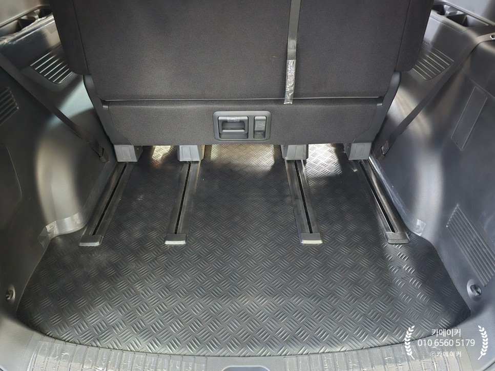 스타리아투어러 9인승 3열레일 4가닥 연장 & 바닥방음과 시트 리클라이닝 개조 / 경기 남양주 다산지금로