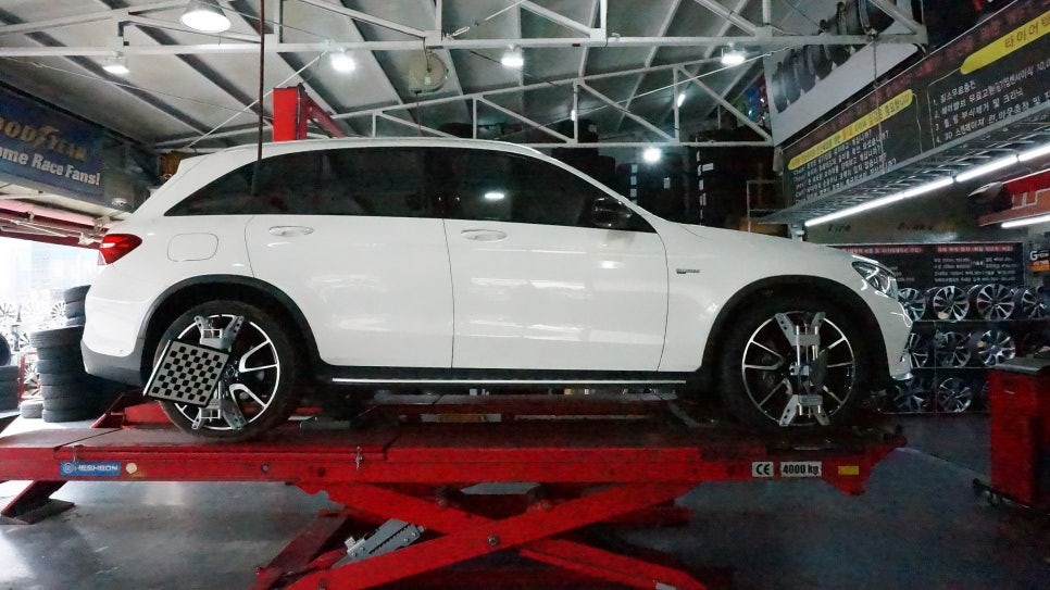 [순천 타이어맥스] BENZ+GLC43AMG+타이어교환+피렐리타이어+스콜피온베르데올시즌+3D얼라이먼트+265/40R21