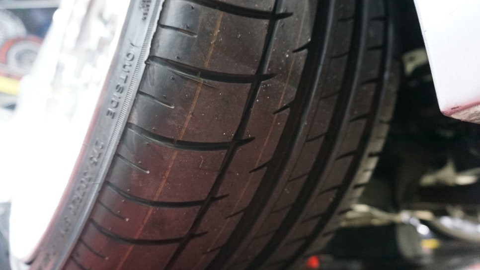 [순천 타이어맥스] BMW+F10+520D+라파휠+RAFFA+20인치+트라이앵글타이어+275/30R20 / 순천, 여수, 광양