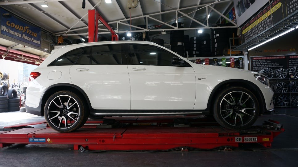 [순천 타이어맥스] BENZ+GLC43AMG+타이어교환+피렐리타이어+스콜피온베르데올시즌+3D얼라이먼트+265/40R21