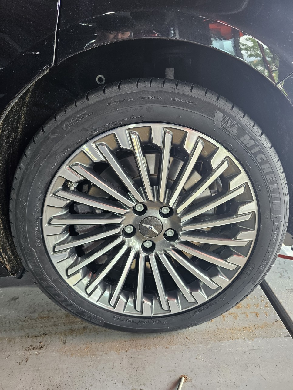 제네시스 G80/분체도장 휠 복원/컷팅 휠 복원/다이아컷팅/광주 타이어 원