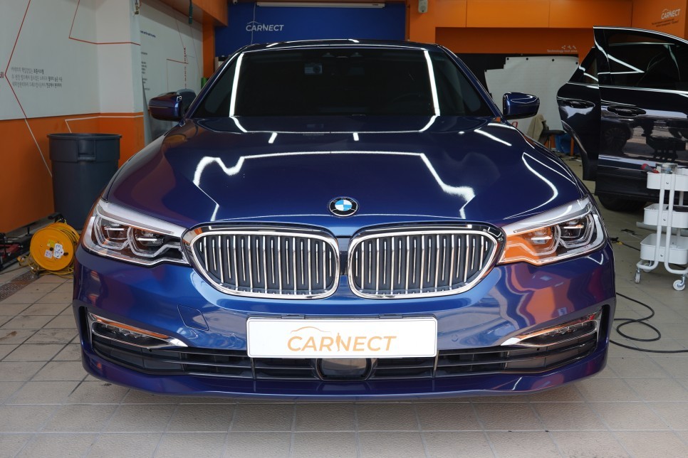 BMW530i 전체랩핑 스포티함이 뿜뿜 다크블루메탈릭(성남 분당) / 하남, 광주, 송파