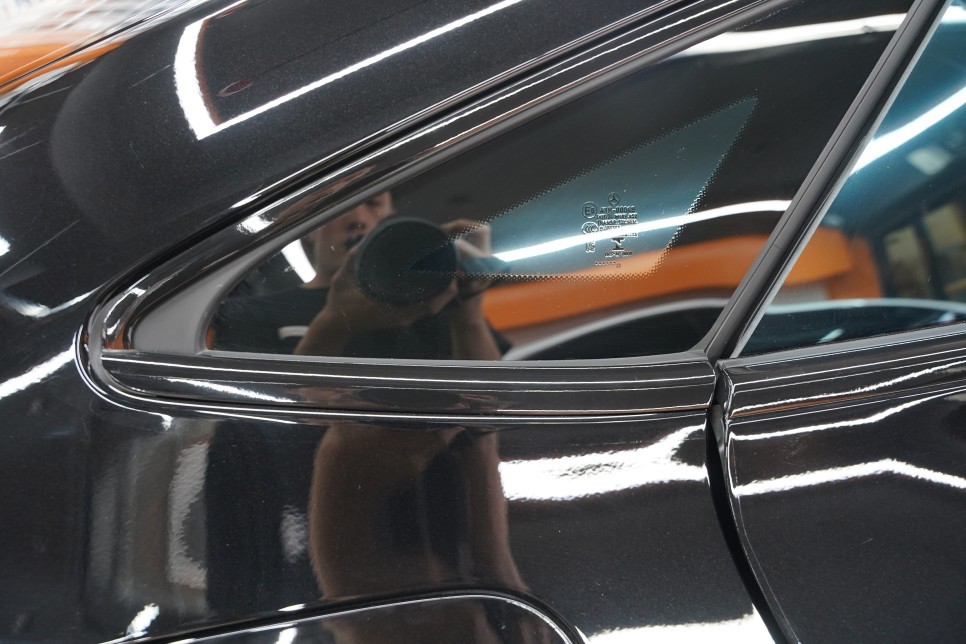 벤츠GT43amg 블랙감성을 살려주는 차량부분랩핑 (크롬죽이기)