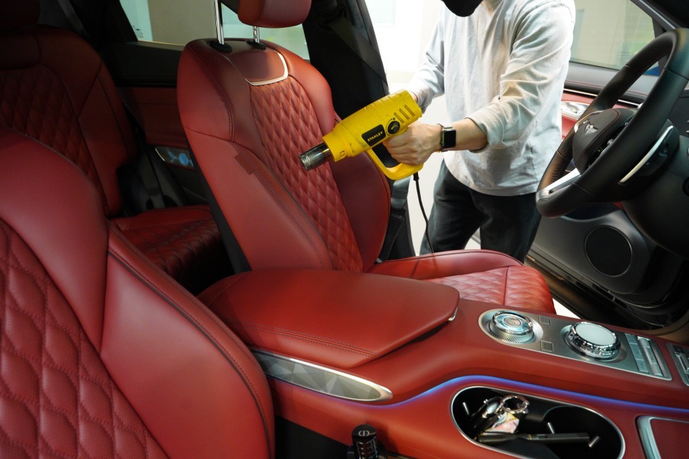 아우디 Q8rs 가죽코팅 침투방식의 코팅제로 시트보호완료(분당 판교 성남) / 하남, 광주, 송파